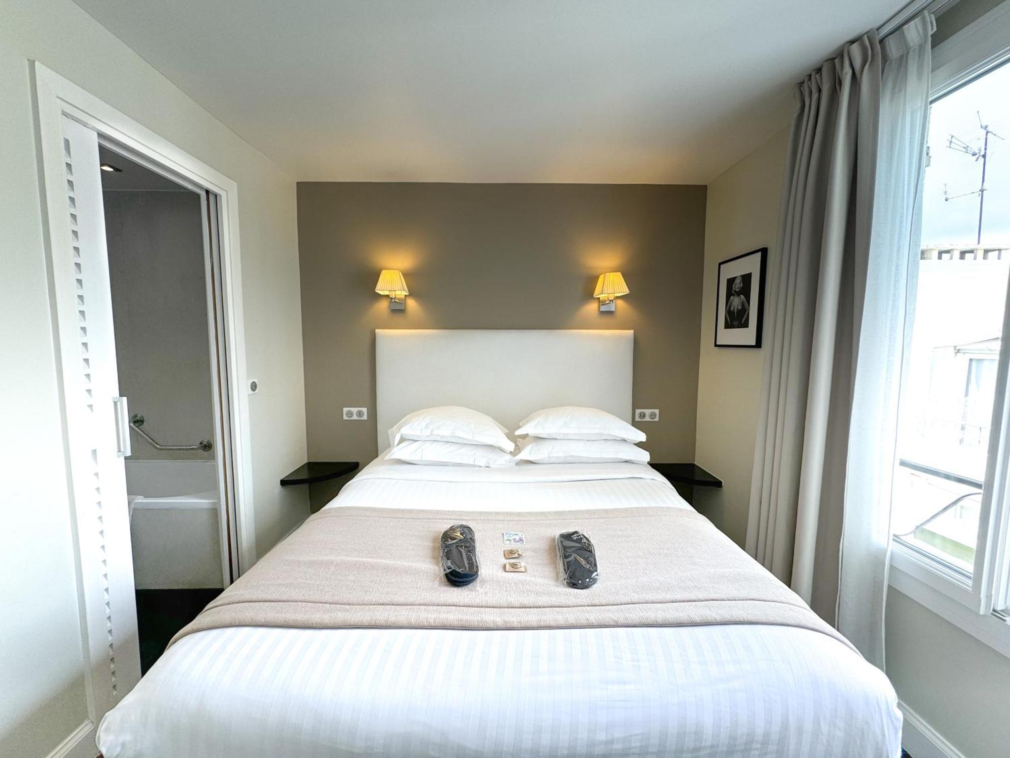 Hotel De Provence Cannes Bagian luar foto