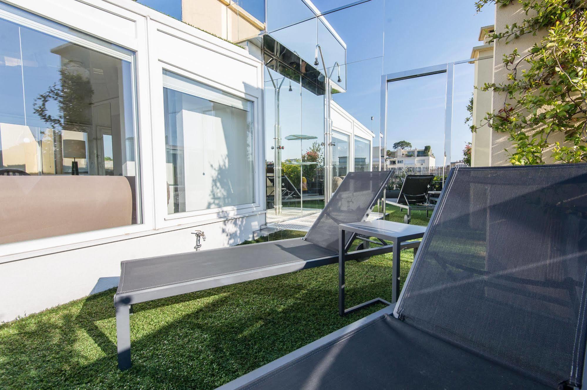 Hotel De Provence Cannes Bagian luar foto
